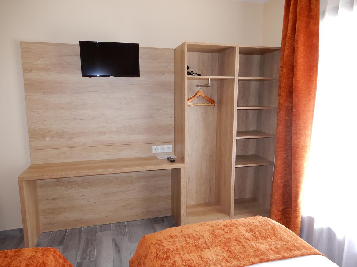 Hotel Marinet Chatillon-en-Michaille Buitenkant foto